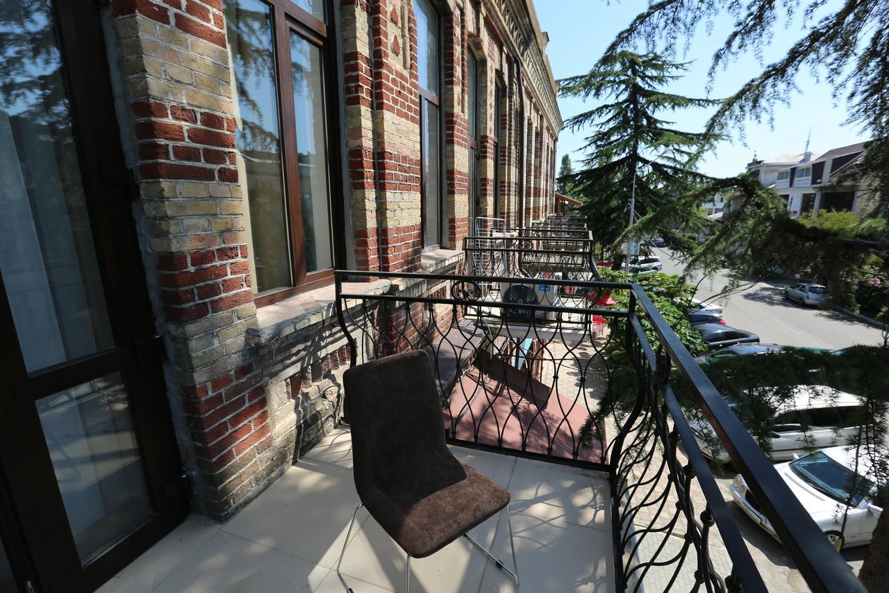 Boutique Hotel Amra Σουχούμι Εξωτερικό φωτογραφία